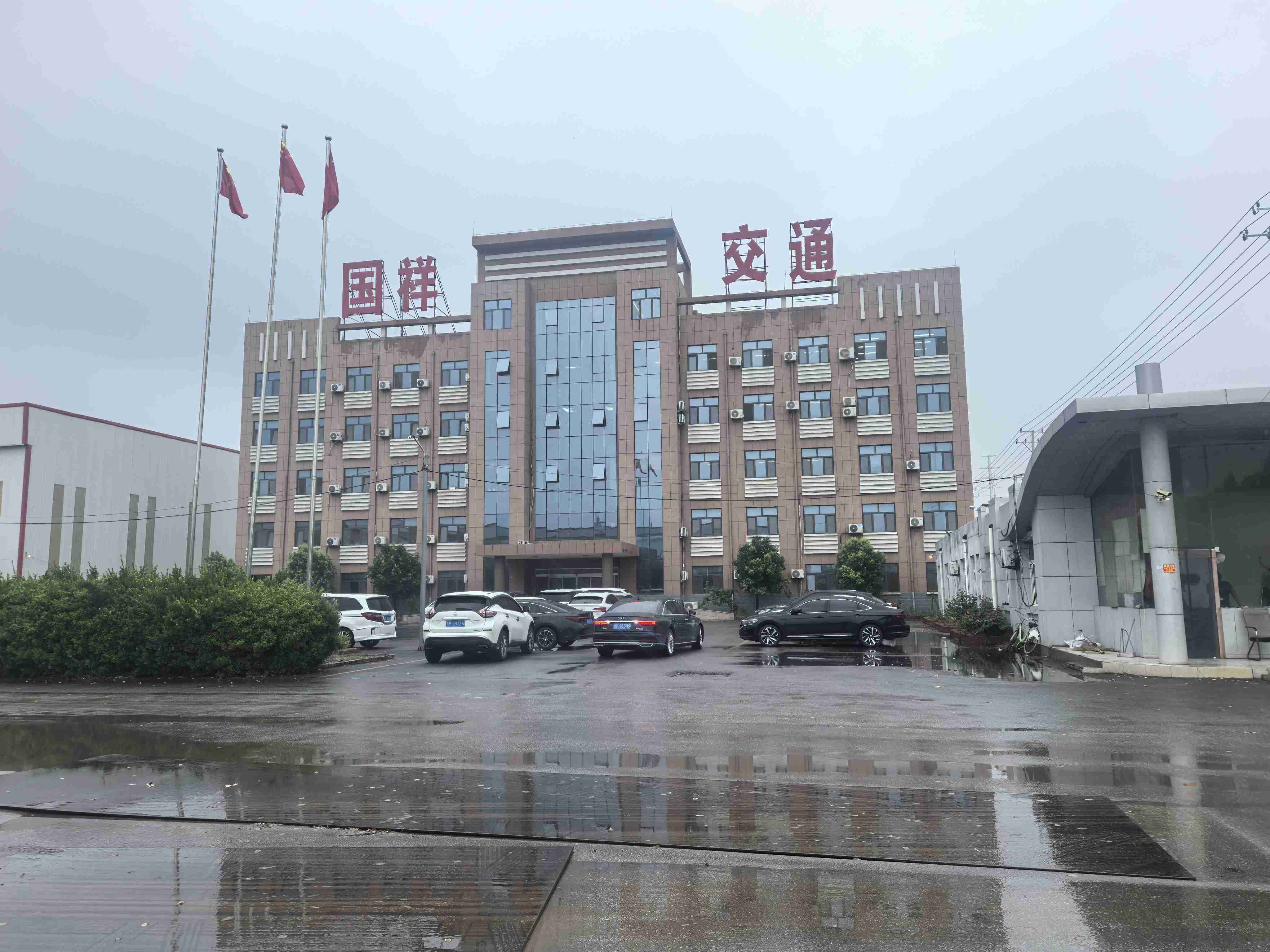 东营市浸塑波形护栏浸塑波形护栏 - 方案